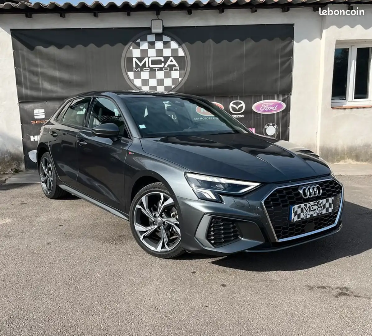 Audi A3 35 TDI 150ch S line Gris - 1