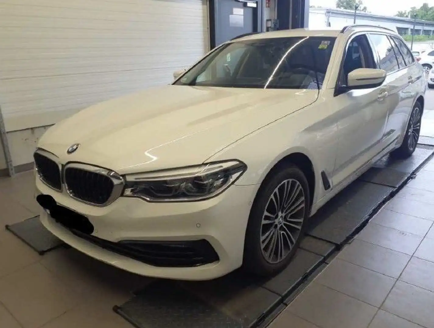 BMW 520 G5K 520D TOURING XDRIVE *DIDITAL-COCKPIT*HARMAN- Weiß - 1