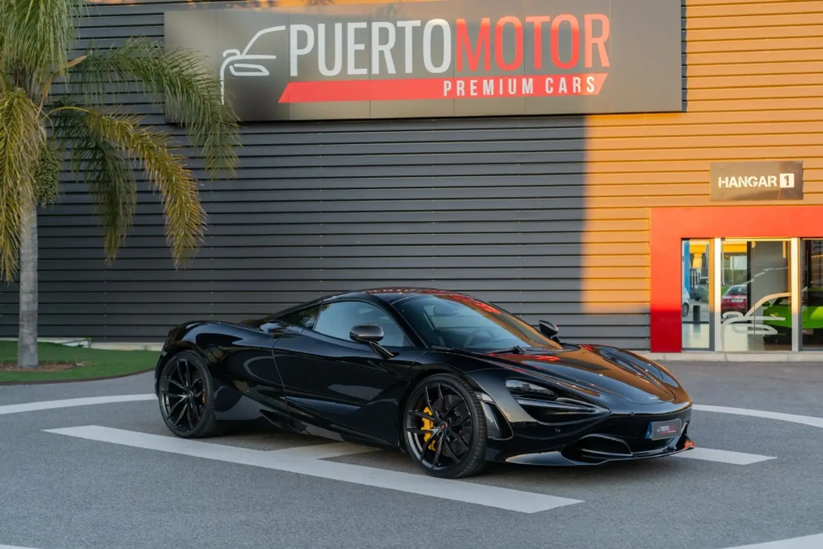 McLaren 720S Noir - 2