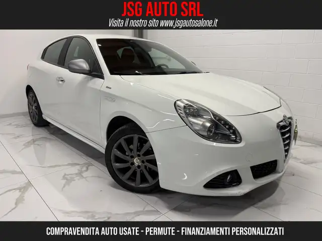 2014 Alfa Romeo Giulietta in White for sale