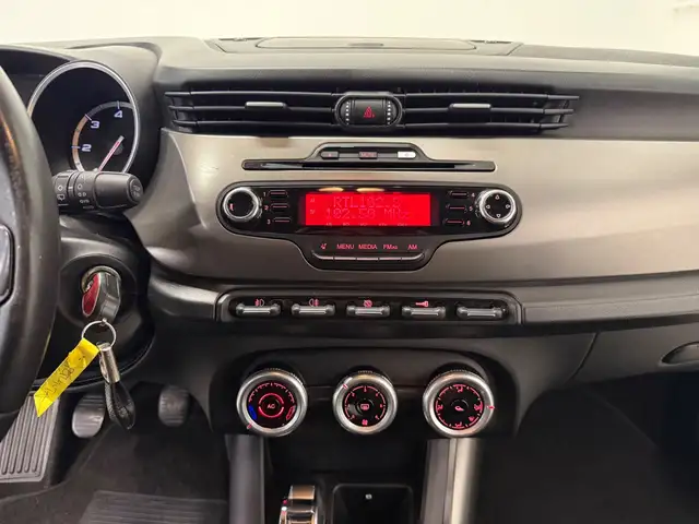 Alfa Romeo Giulietta view 11