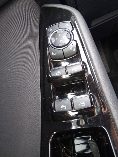 Ford S-Max 2.0 TDCI EcoBlue Automatik Titanium — photo 12