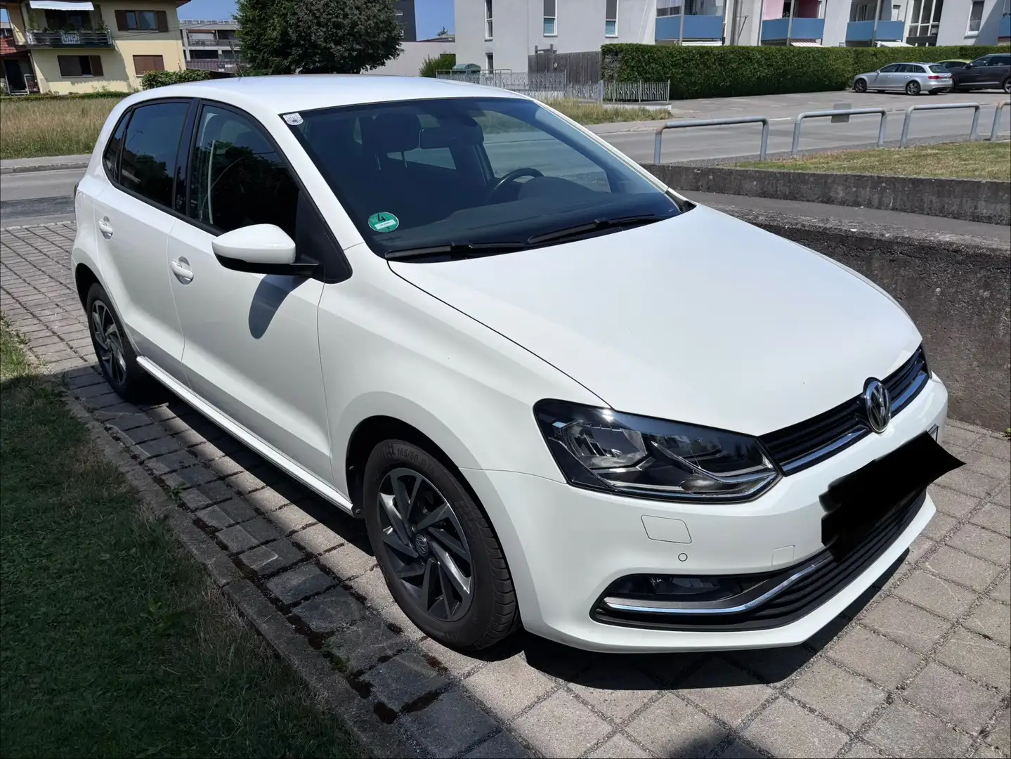 Volkswagen Polo Polo 1,2 TSI / Sound Edition / 90PS / 87.700 Km / Unfallfrei / Erste Hand / 8-fach Bereifung Weiß - 1