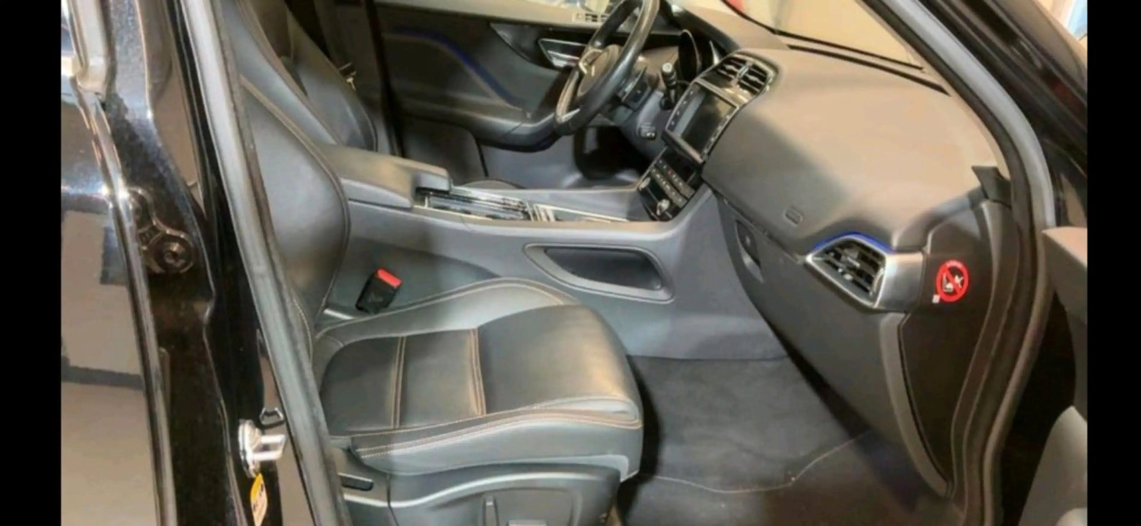 Jaguar F-Pace F-PACE Prestige AWD,,Scheckheft,Kamera,2- — photo 8