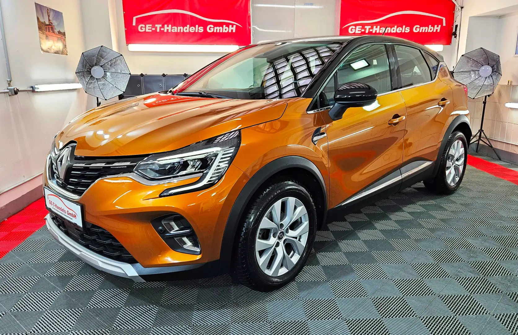 Renault Captur TCe 130 Kamera LED Aut. Navi Sport-Line 1.Besitz Oranje - 1