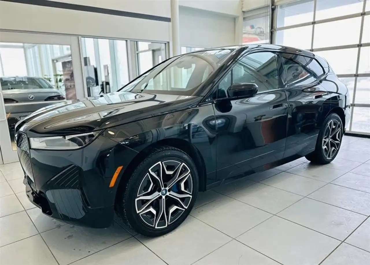 2023 BMW iX