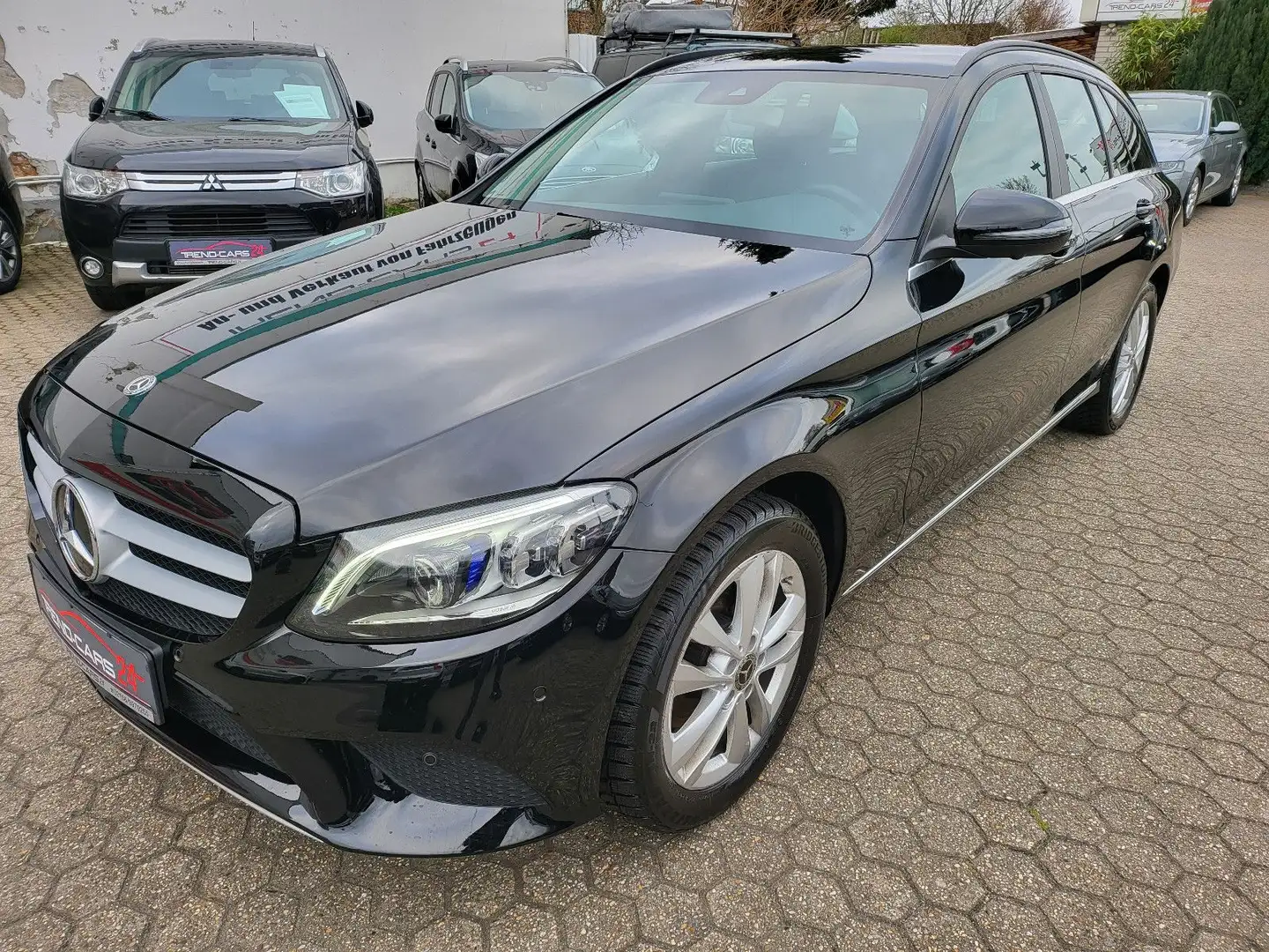 Mercedes-Benz C 220 T d 4Matic*ACC*360 Kamera*Standheizung Schwarz - 1