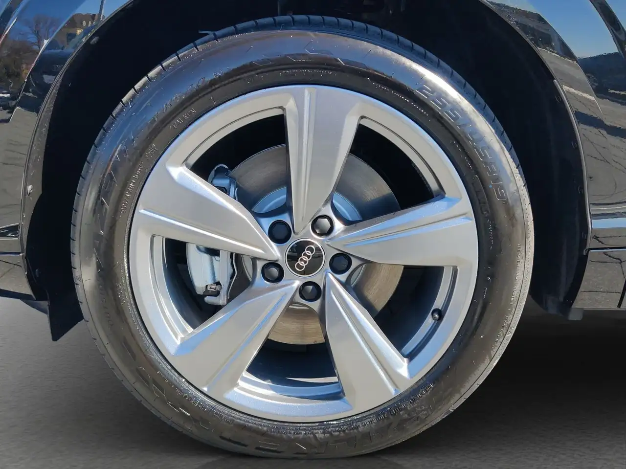 Audi Q3 TDI S line Tech+*Klima+*AHK*RFK* 13