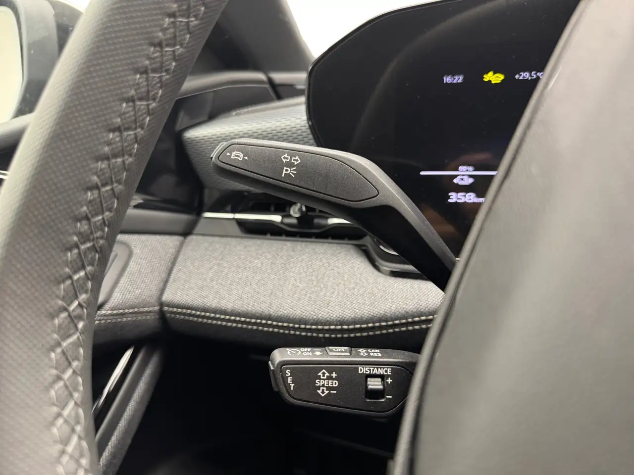 Audi A6 e-tron SPB quattro S line, миниатюра 16
