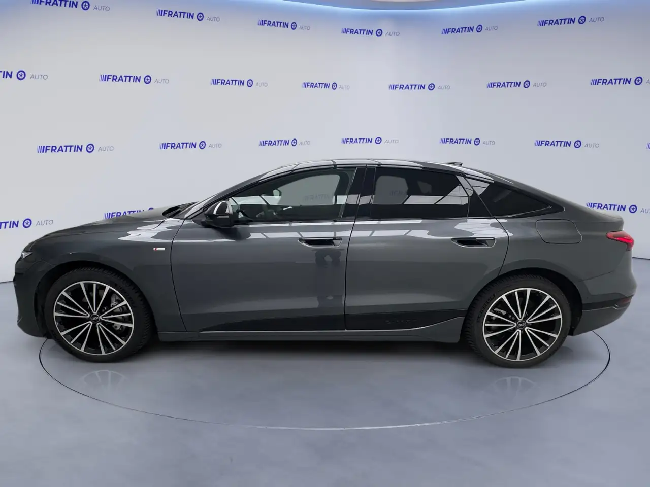 Audi A6 e-tron SPB quattro S line, миниатюра 5