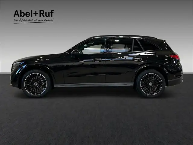Mercedes-Benz 450 view 4