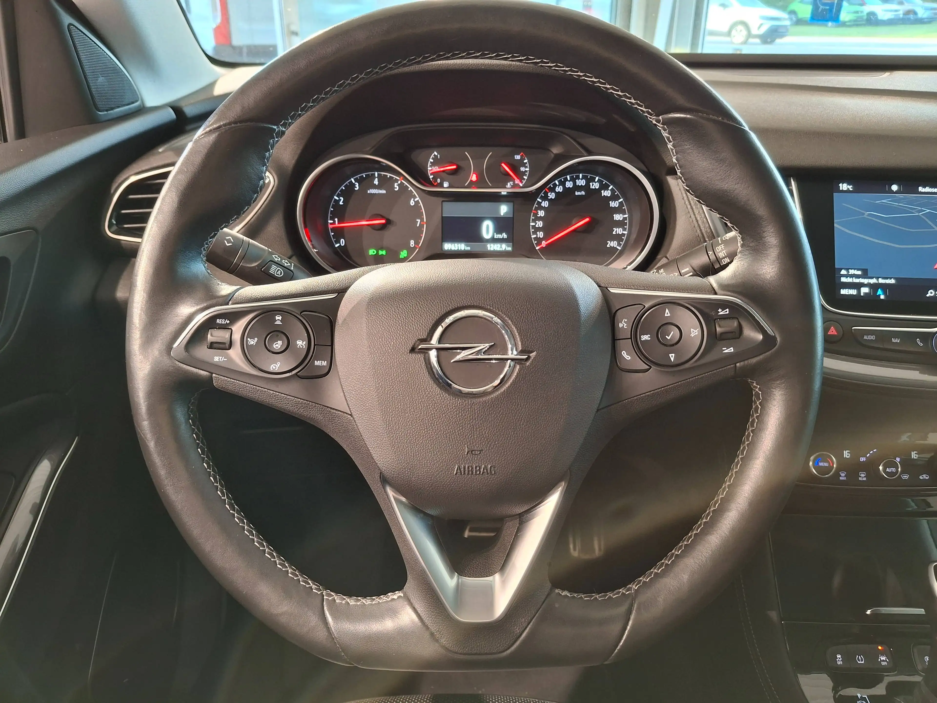 Opel Grandland X Ultimate AHK LED ACC SHZ — photo 13