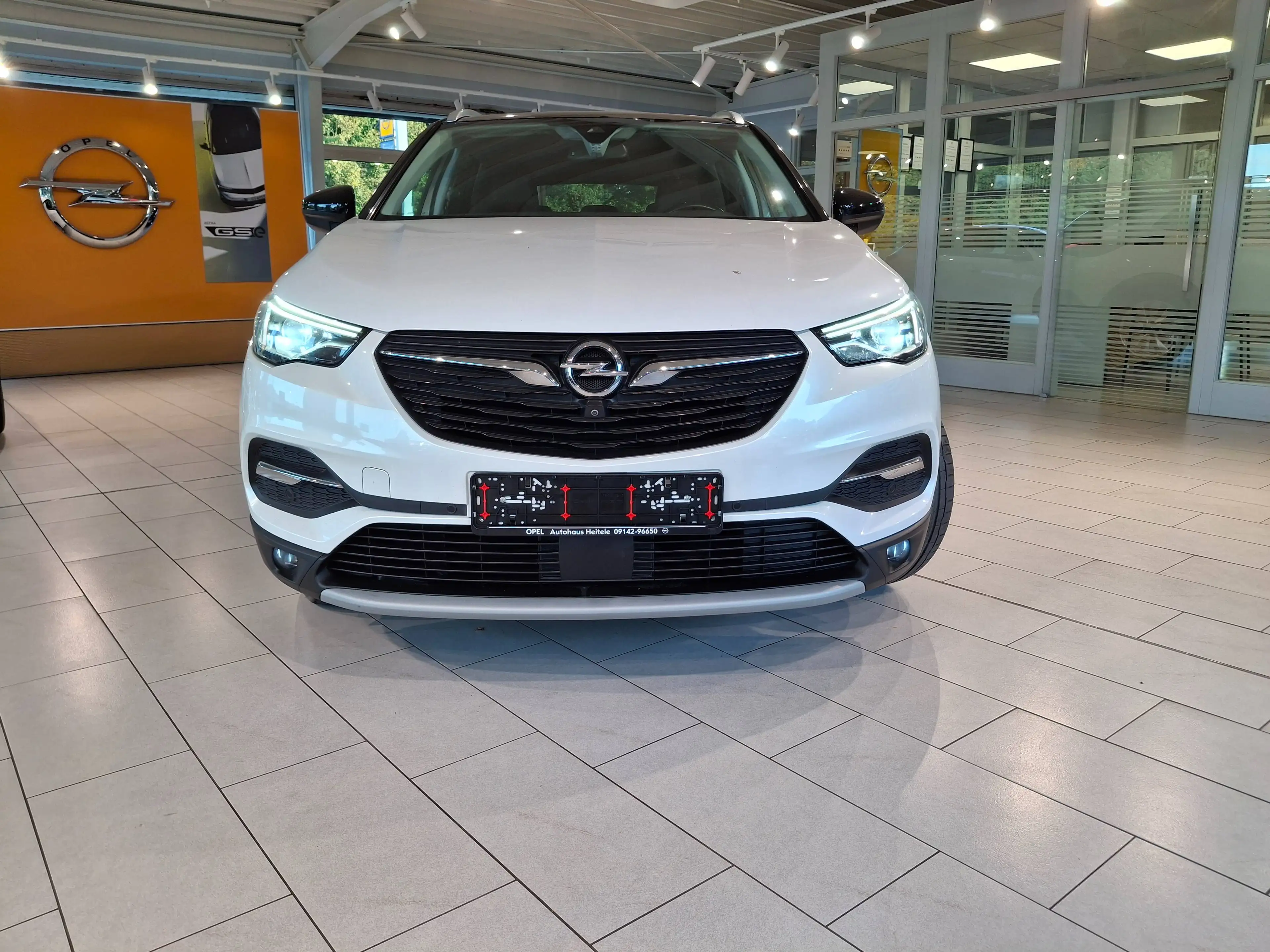 Opel Grandland X Ultimate AHK LED ACC SHZ — photo 2