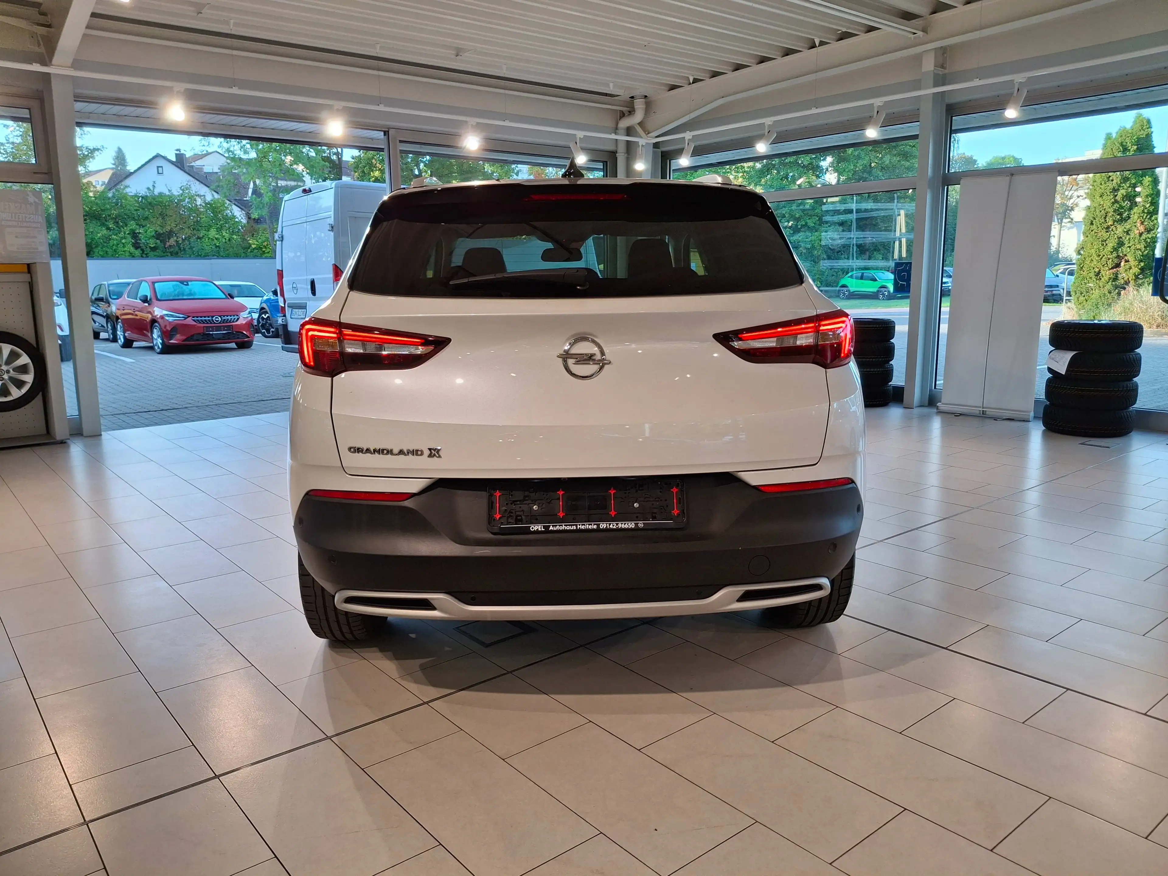 Opel Grandland X Ultimate AHK LED ACC SHZ — photo 5