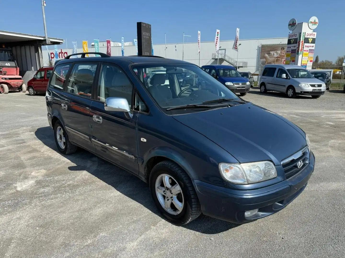 Hyundai Trajet 2.0 GLS KLIMA 7 Sitze Albastru - 2