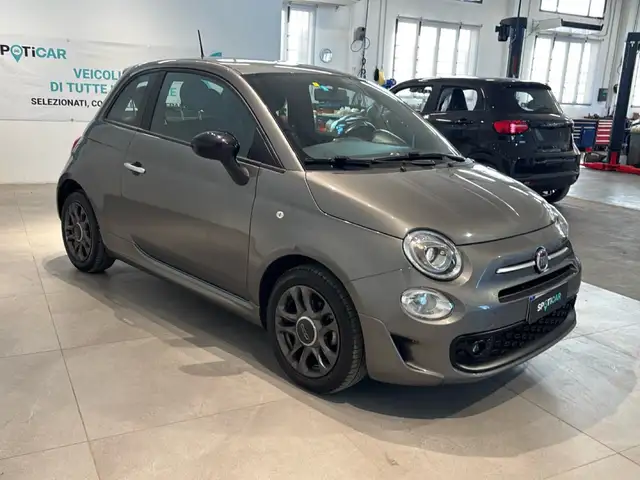 Fiat 500 view 3