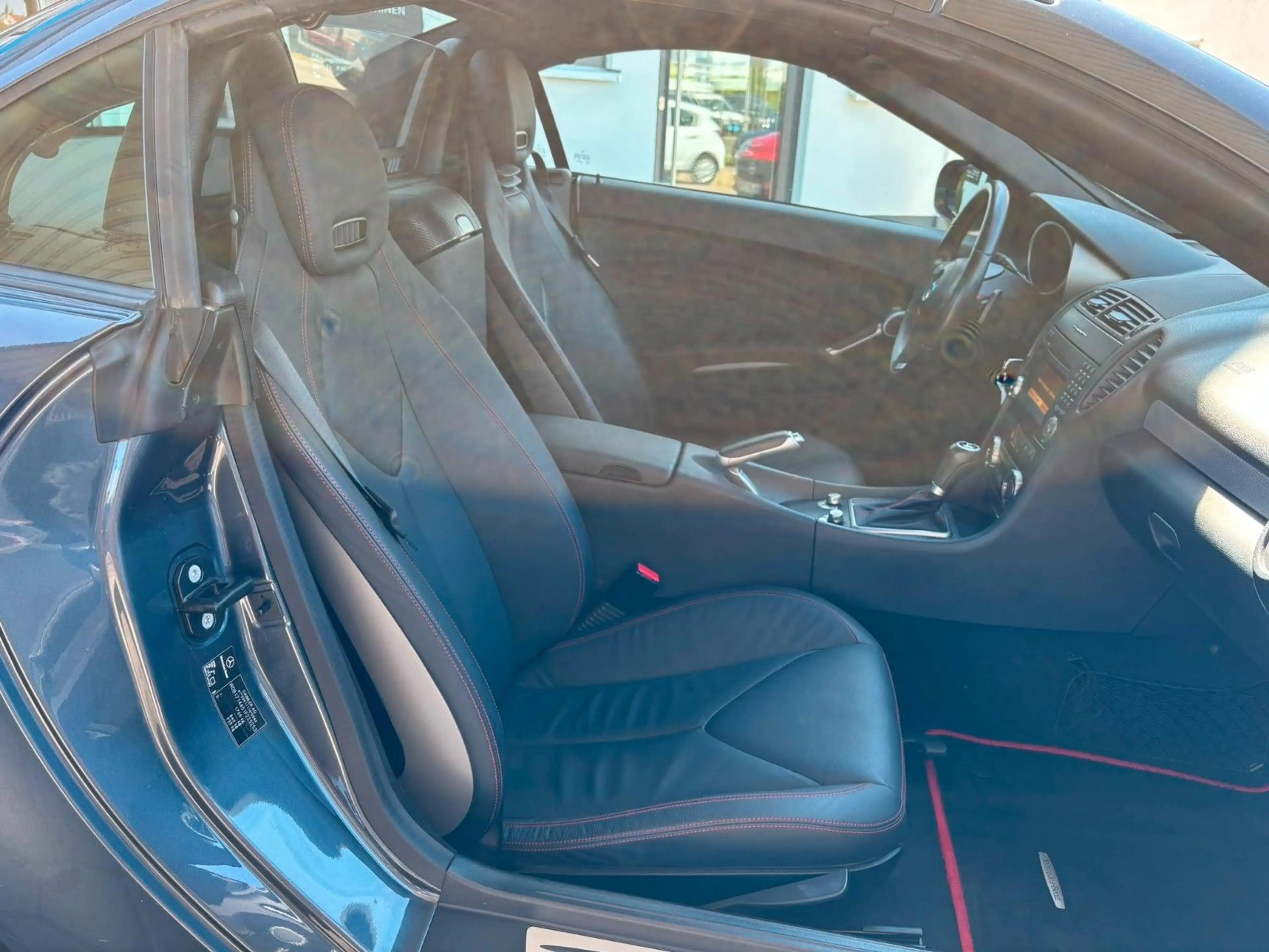 Mercedes-Benz SLK 200 Kompressor *AMG/Tempomat/SHZ/PDC* — photo 13