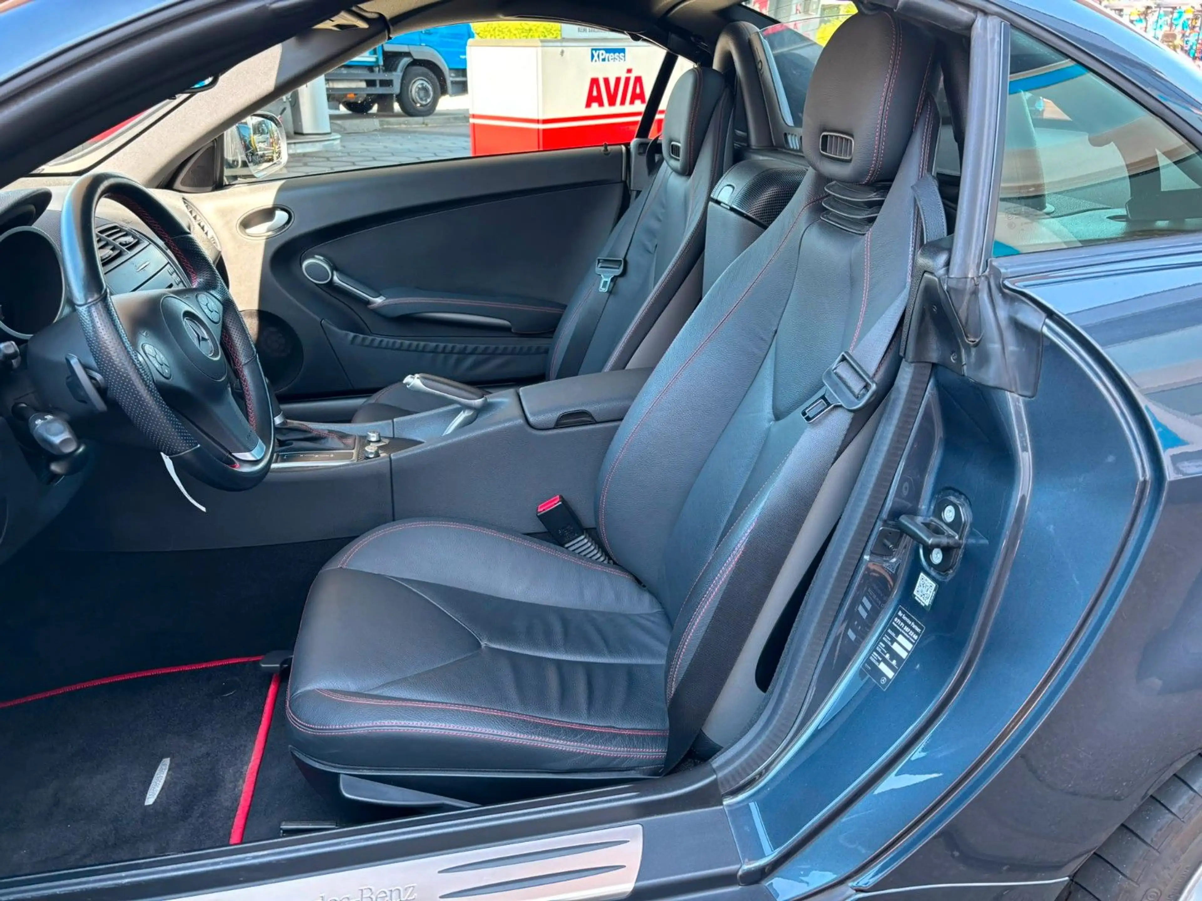 Mercedes-Benz SLK 200 Kompressor *AMG/Tempomat/SHZ/PDC* — photo 10