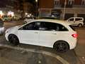 Mercedes-Benz B 200 d Premium auto White - thumbnail 3