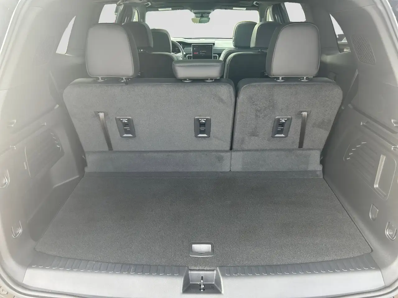 GMC Acadia снимка GMC Acadia