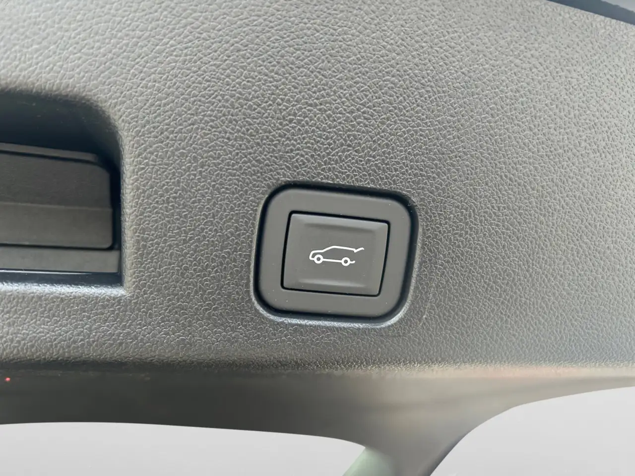 GMC Acadia снимка GMC Acadia