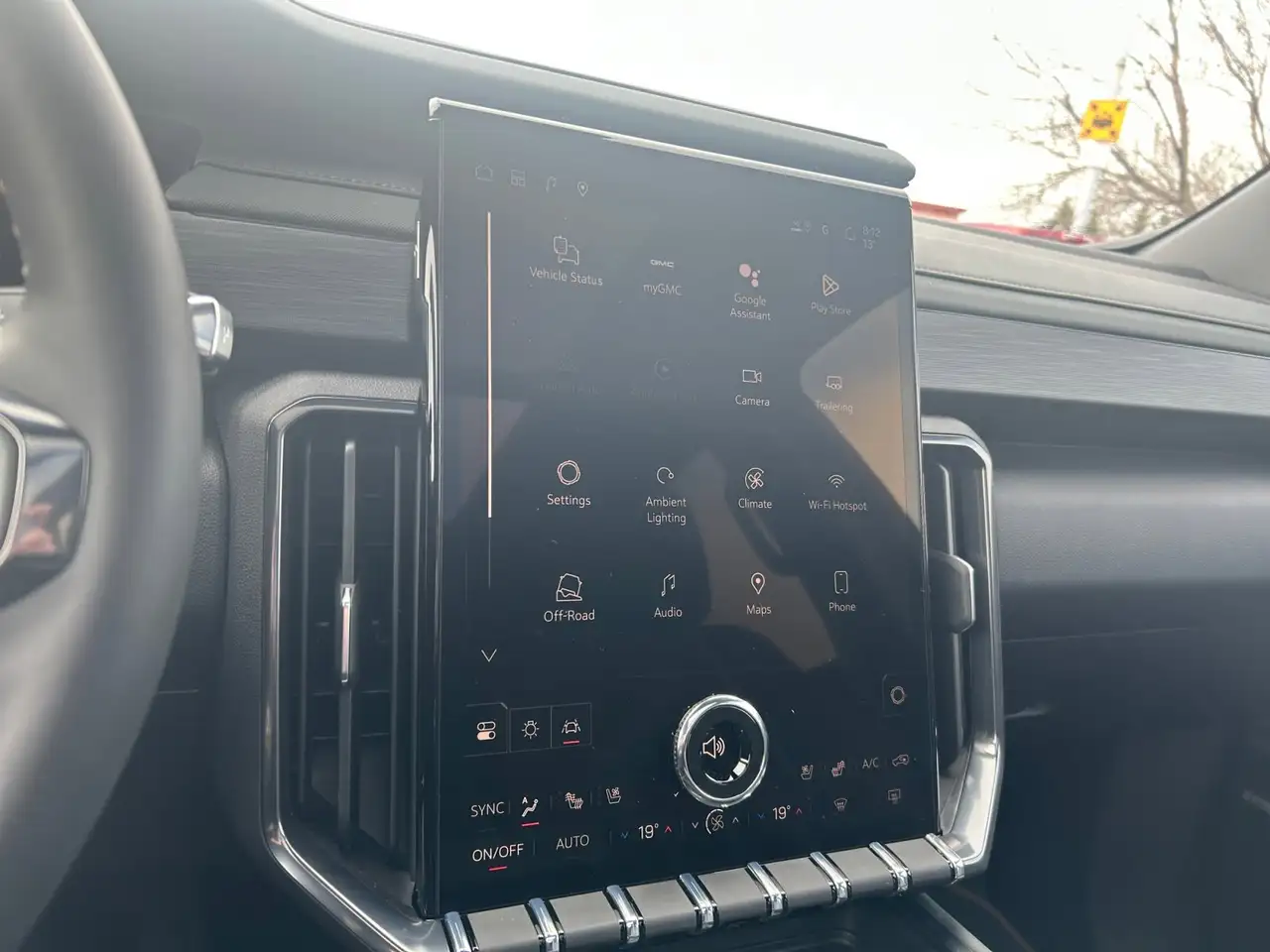 GMC Acadia снимка GMC Acadia