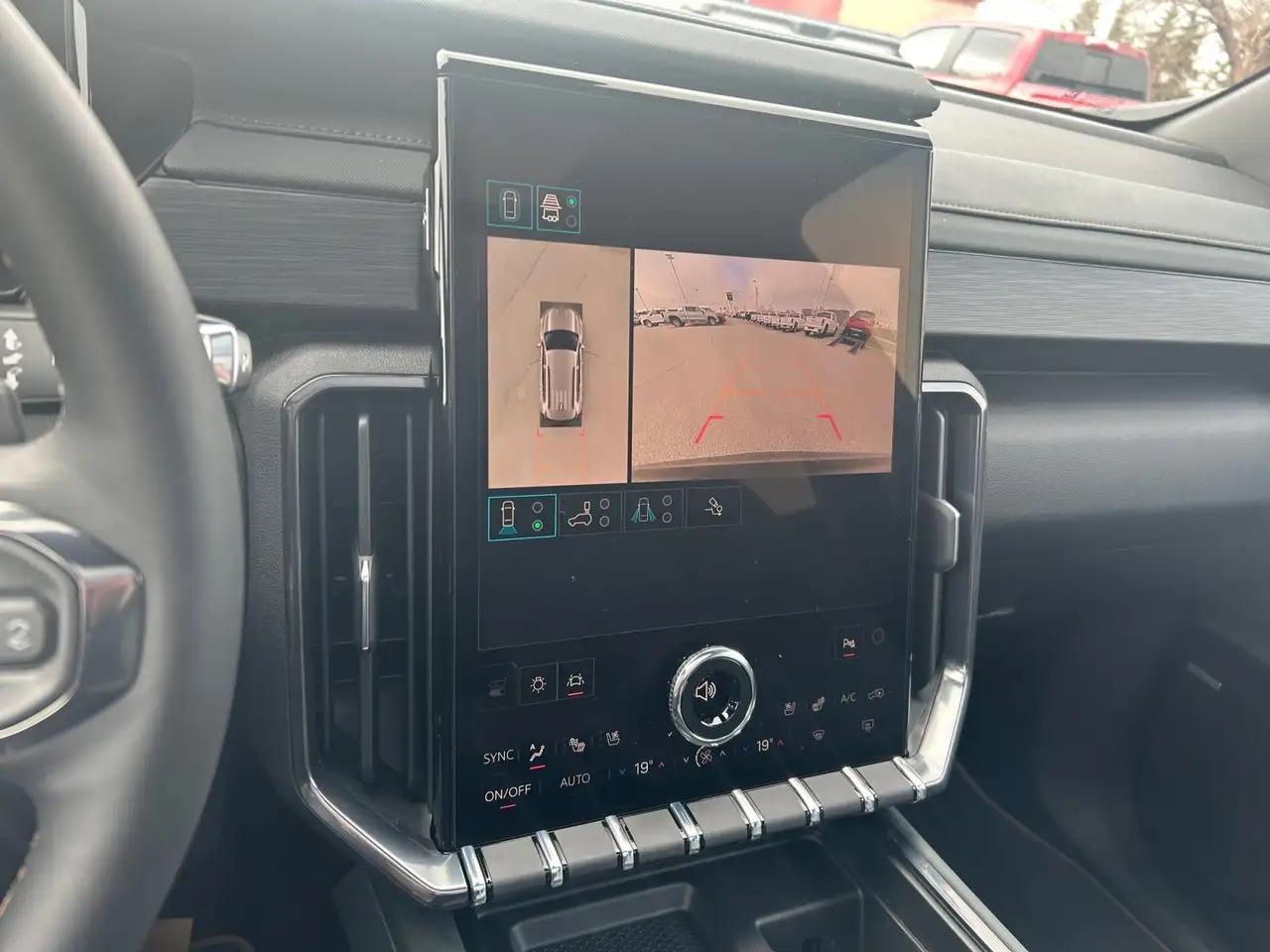GMC Acadia снимка GMC Acadia