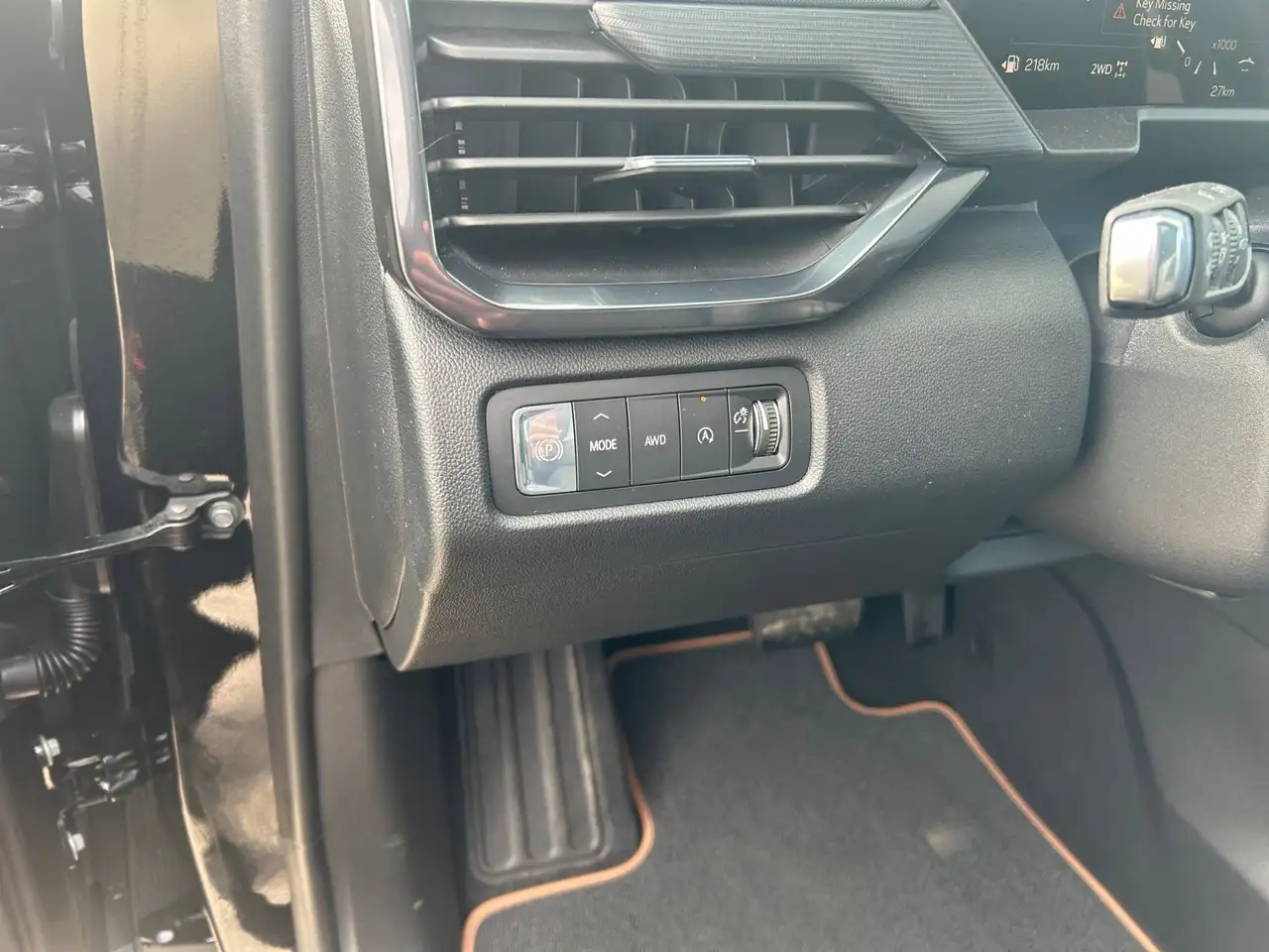 GMC Acadia снимка GMC Acadia