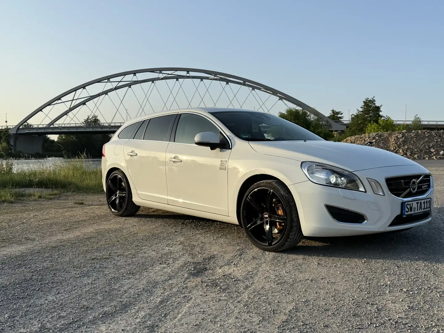Volvo V60 D5 + Heico + ATM mit 115.000 km + Volvo Scheckheft - 1
