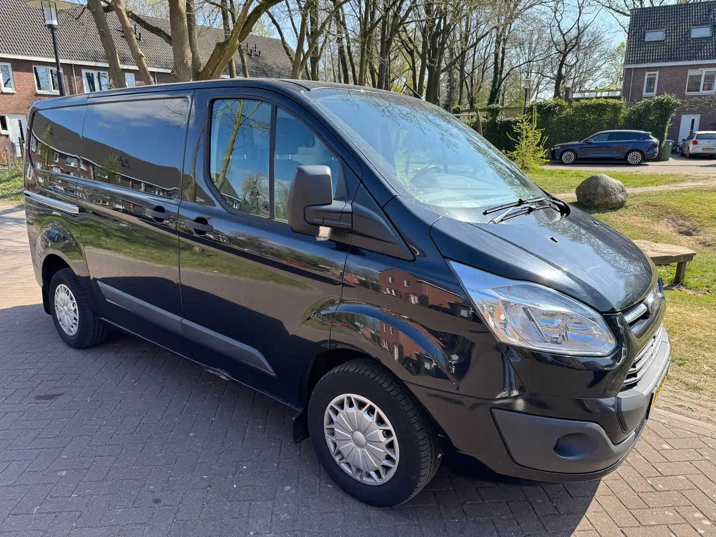Ford Transit Custom Transit+Custom+270+2.2+TDCI+L1H2+Am Zwart - 2