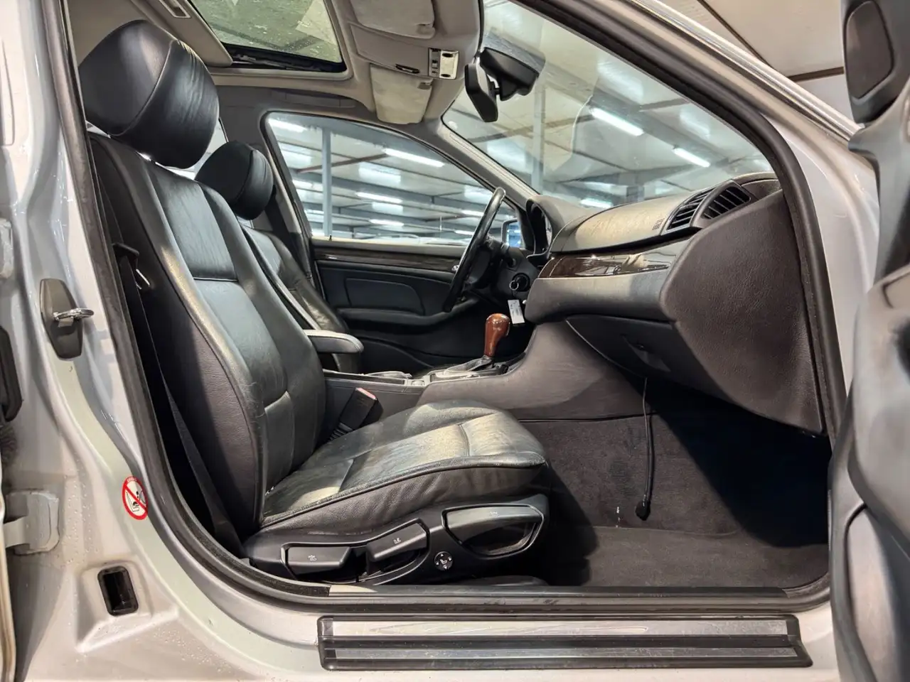 BMW 320 i E46 Lim. GLASDACH*XENON*KLIMA*KLIMA*LEDER, foto 5