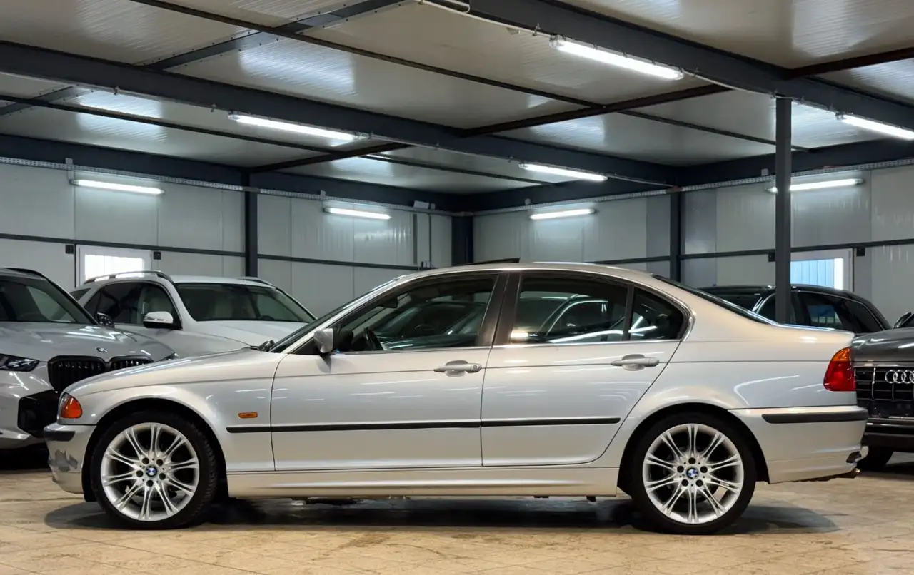 BMW 320 i E46 Lim. GLASDACH*XENON*KLIMA*KLIMA*LEDER, foto 4