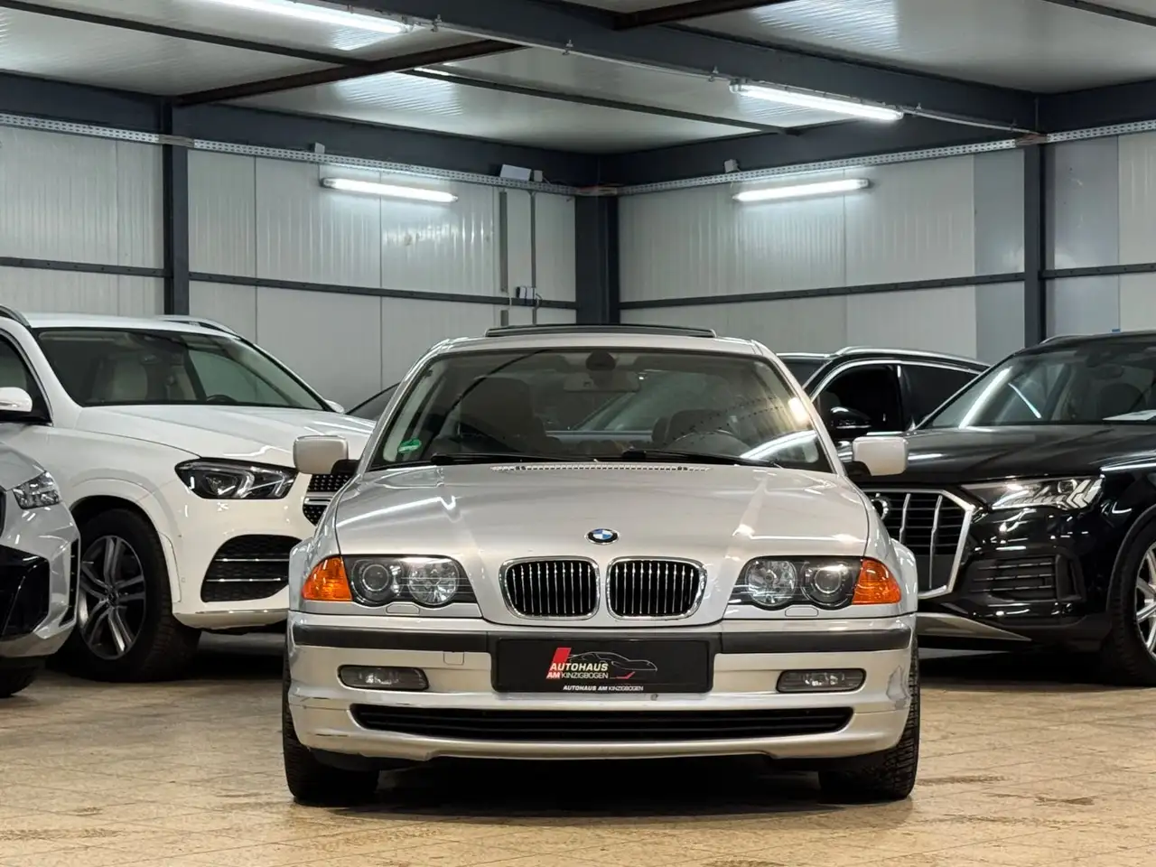 BMW 320 i E46 Lim. GLASDACH*XENON*KLIMA*KLIMA*LEDER, foto 2