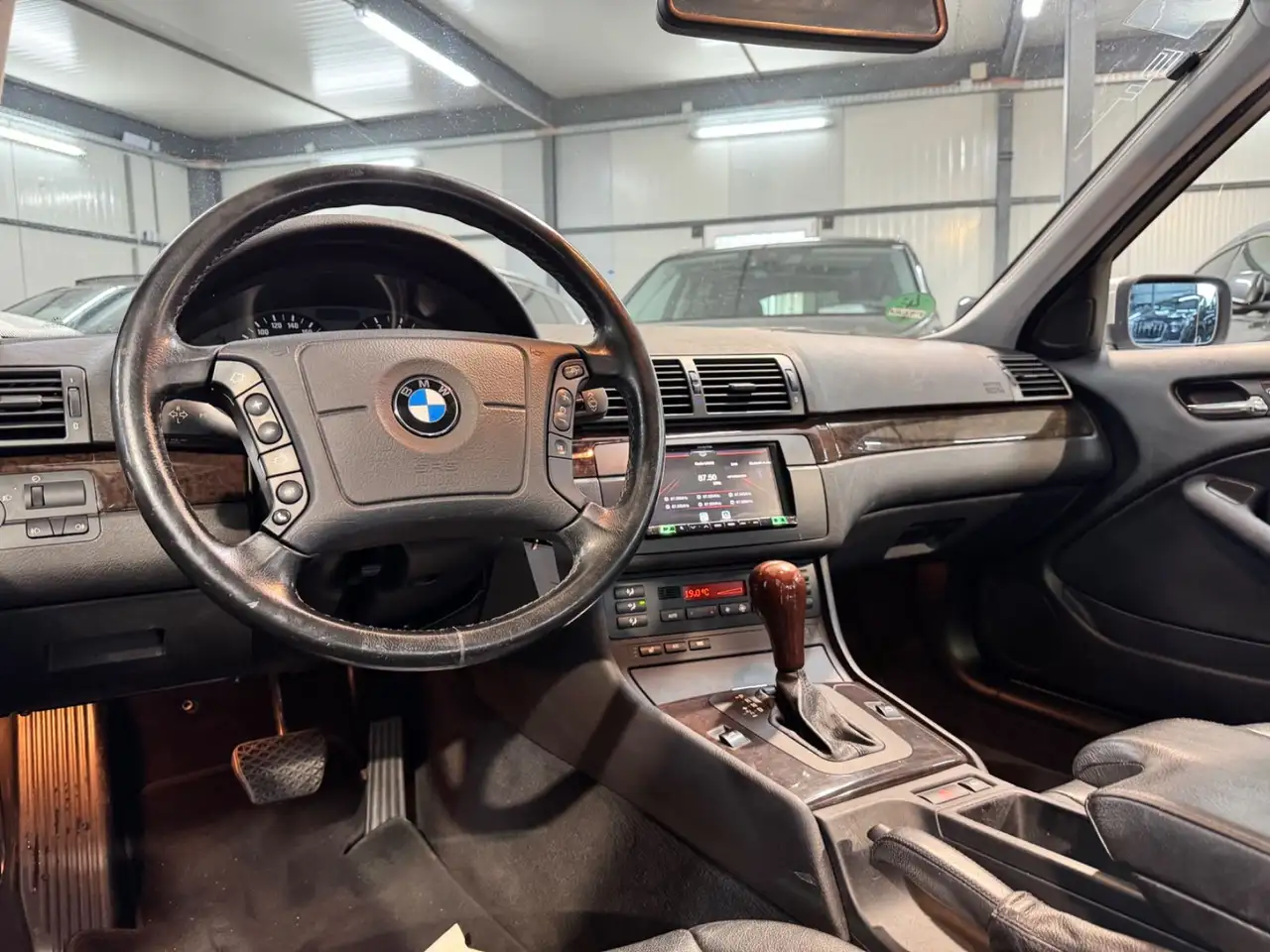 BMW 320 i E46 Lim. GLASDACH*XENON*KLIMA*KLIMA*LEDER, foto 10