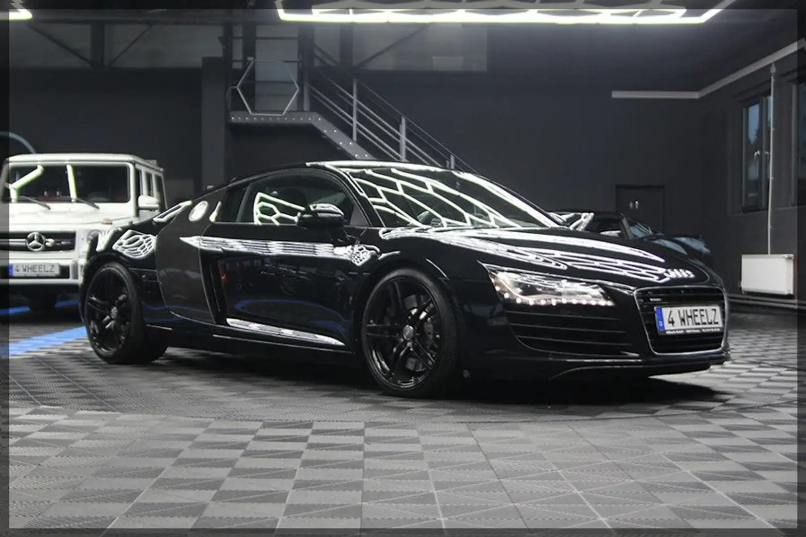 Audi R8 4.2 FSI quattro LEDER / SITZH. / PDC Schwarz - 1
