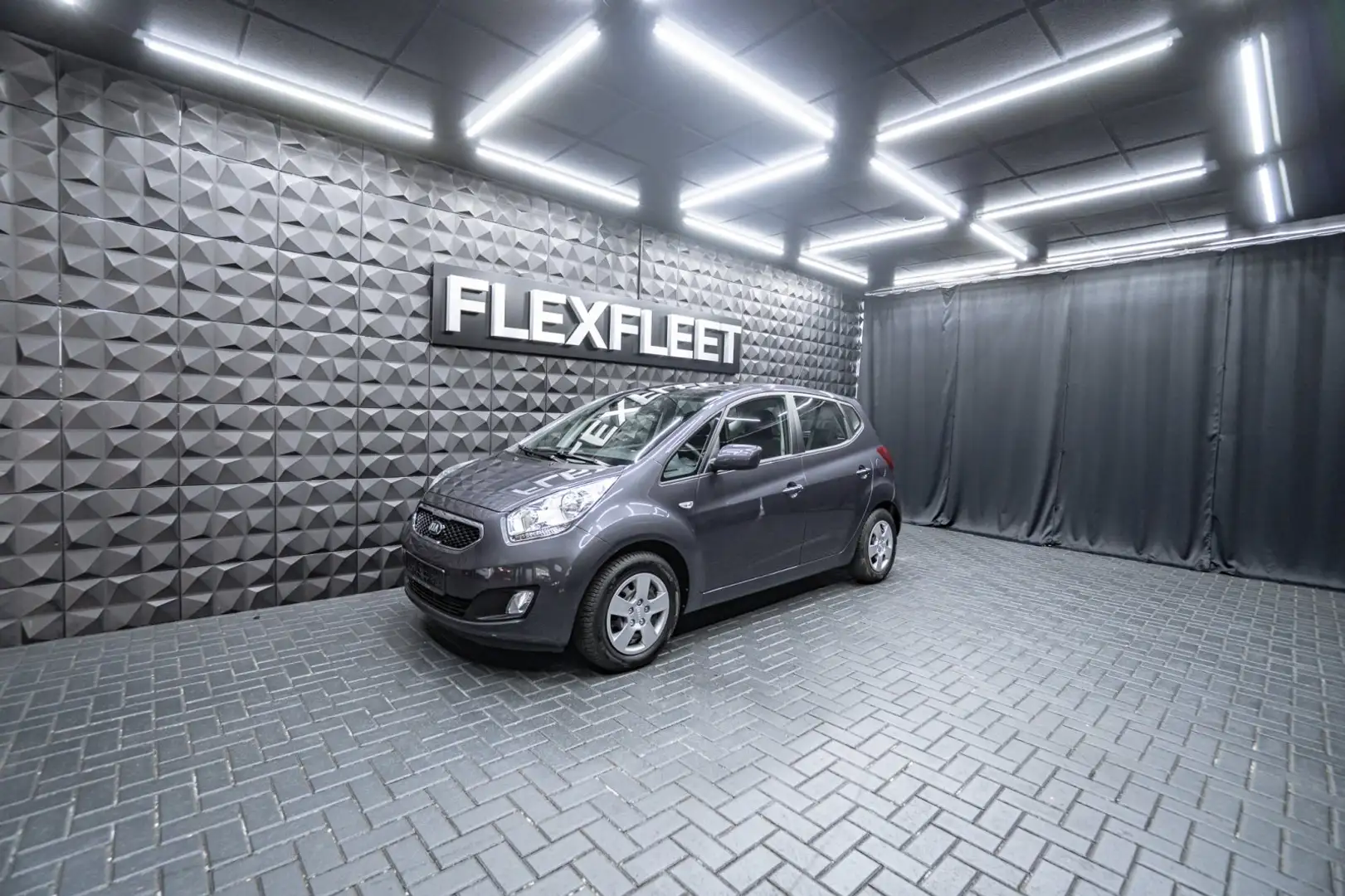 Kia Venga Spirit AUTOMATIK Kamera Pano - 1