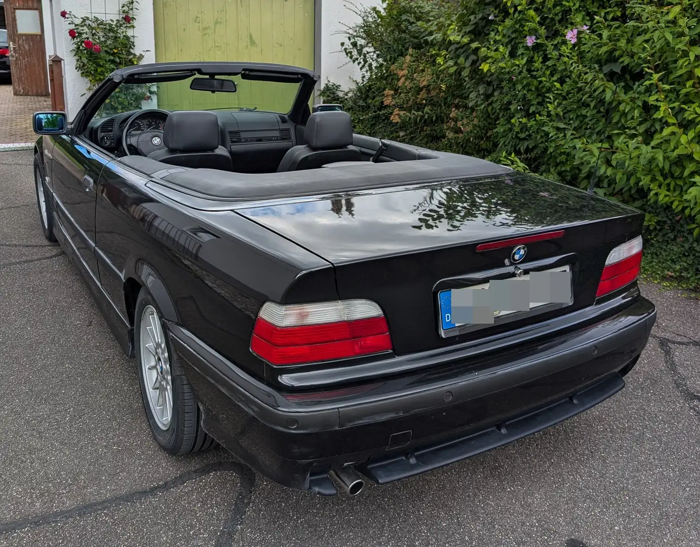 BMW 318 3er 318i Schwarz - 2