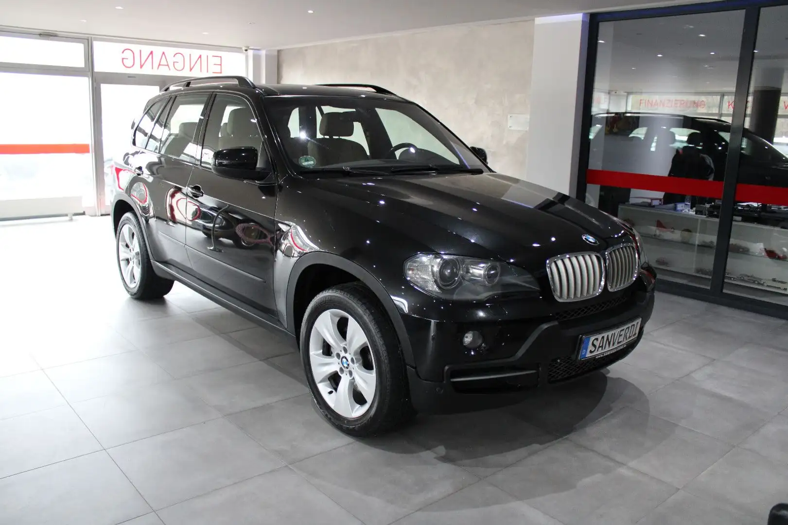 BMW X5 xDrive35d SPORTPAKET *I.HAND* Noir - 2