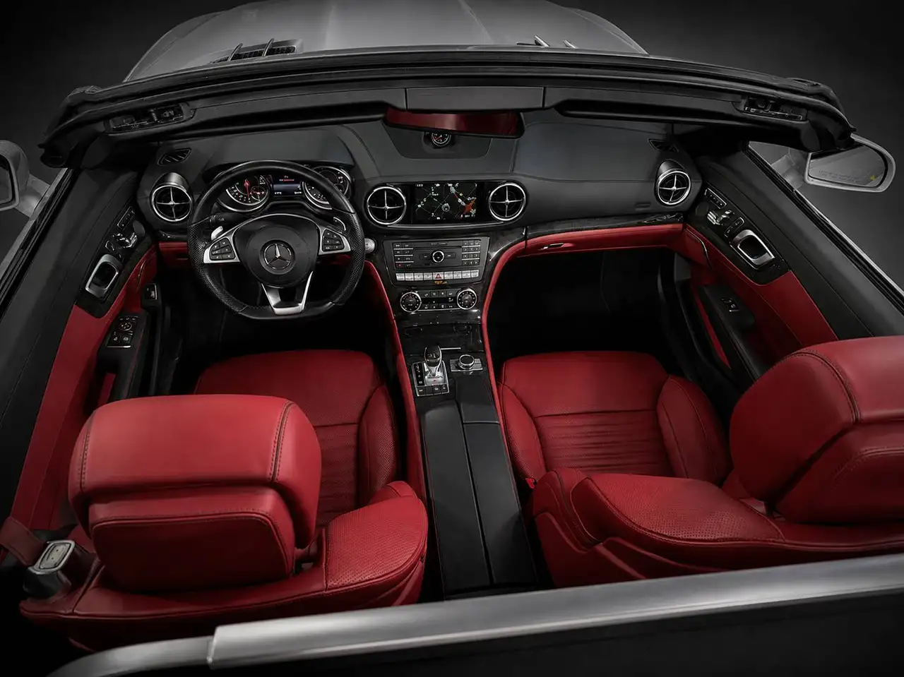Mercedes-Benz SL снимка Mercedes-Benz SL