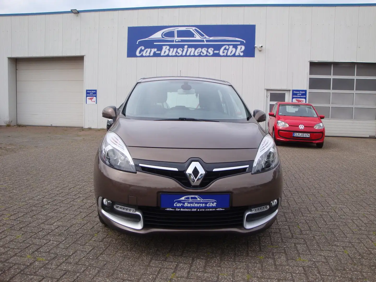 Renault Scenic III Paris Bruin - 2