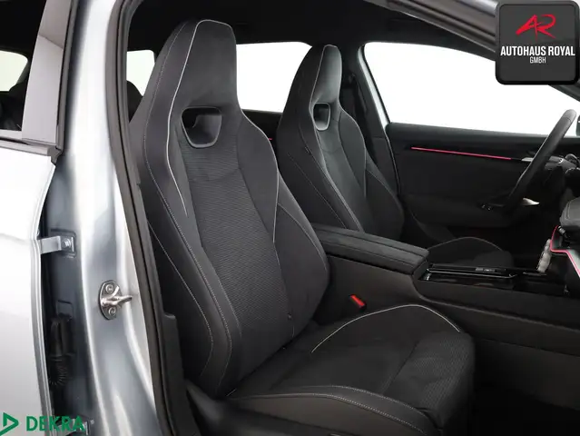 Skoda Superb view 12