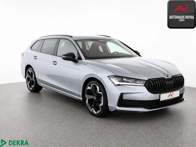 Skoda Superb view 7