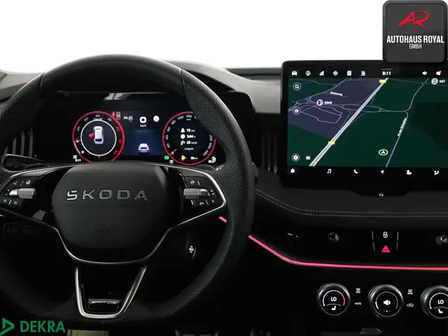 Skoda Superb view 10
