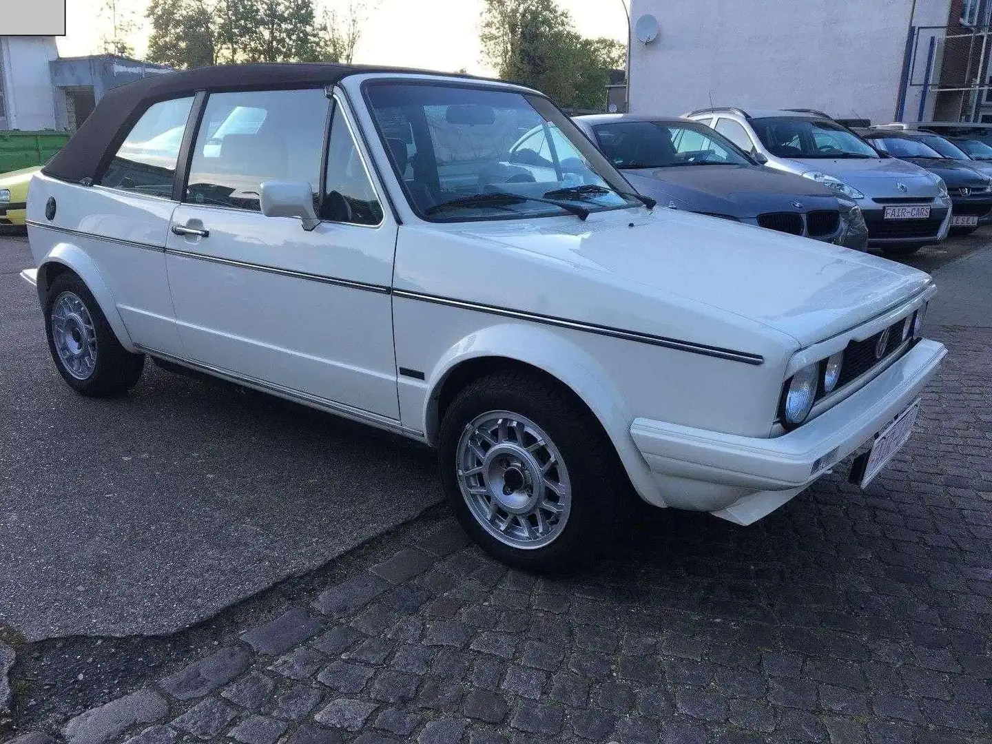 Volkswagen Golf I Cabrio Karmann Einzelstück 2.Hand Weiß - 2