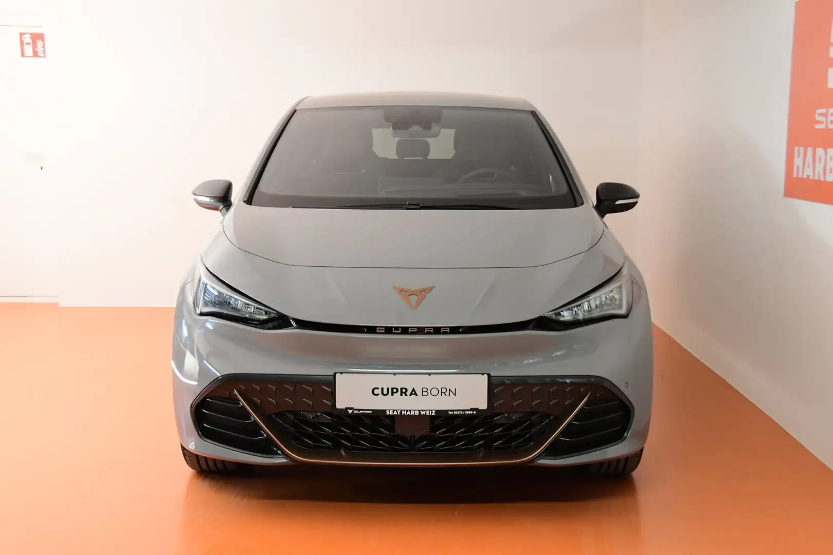 CUPRA Born 58 150kW/204PS Grau - 2