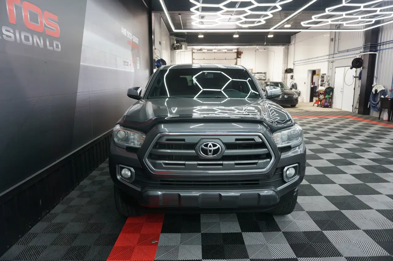 Toyota Tacoma photo Toyota Tacoma
