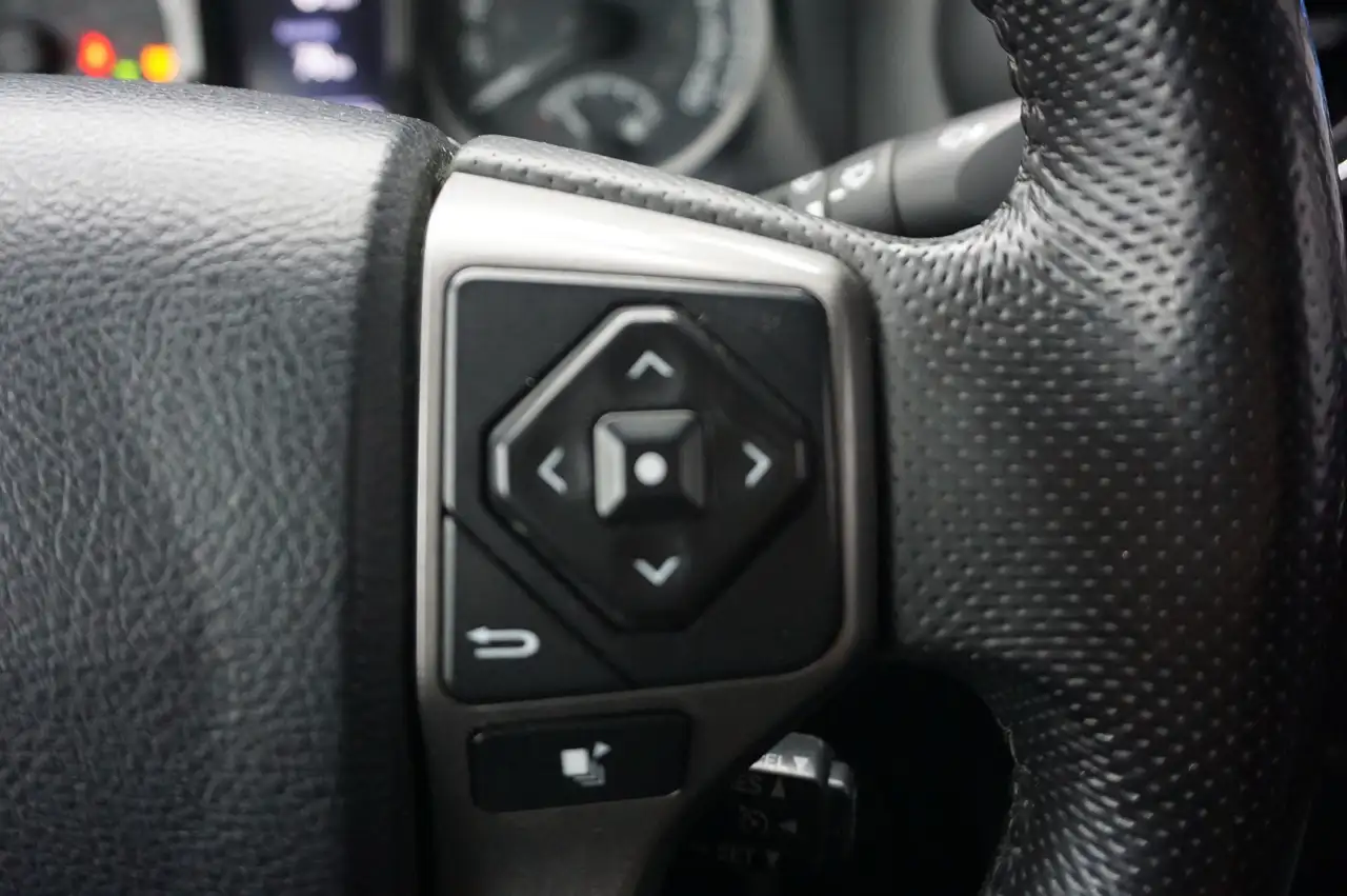 Toyota Tacoma photo Toyota Tacoma