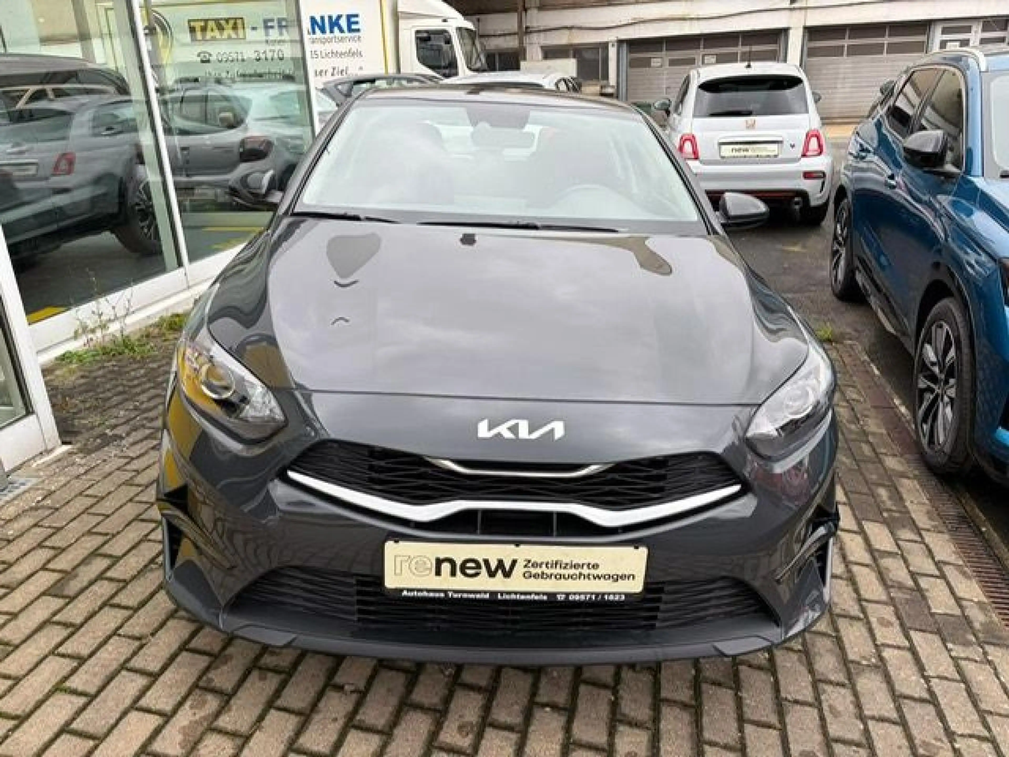 Kia Ceed / cee'd 1.0 T-GDI Vision — photo 3