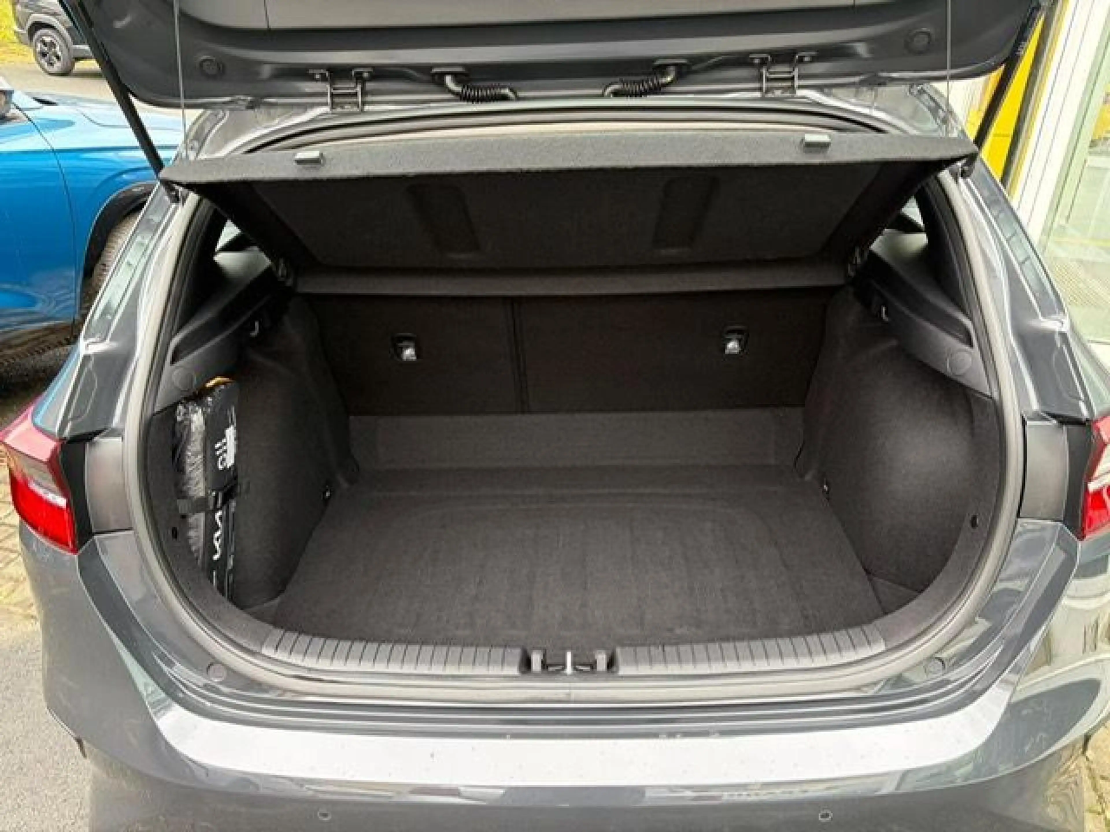 Kia Ceed / cee'd 1.0 T-GDI Vision — photo 10