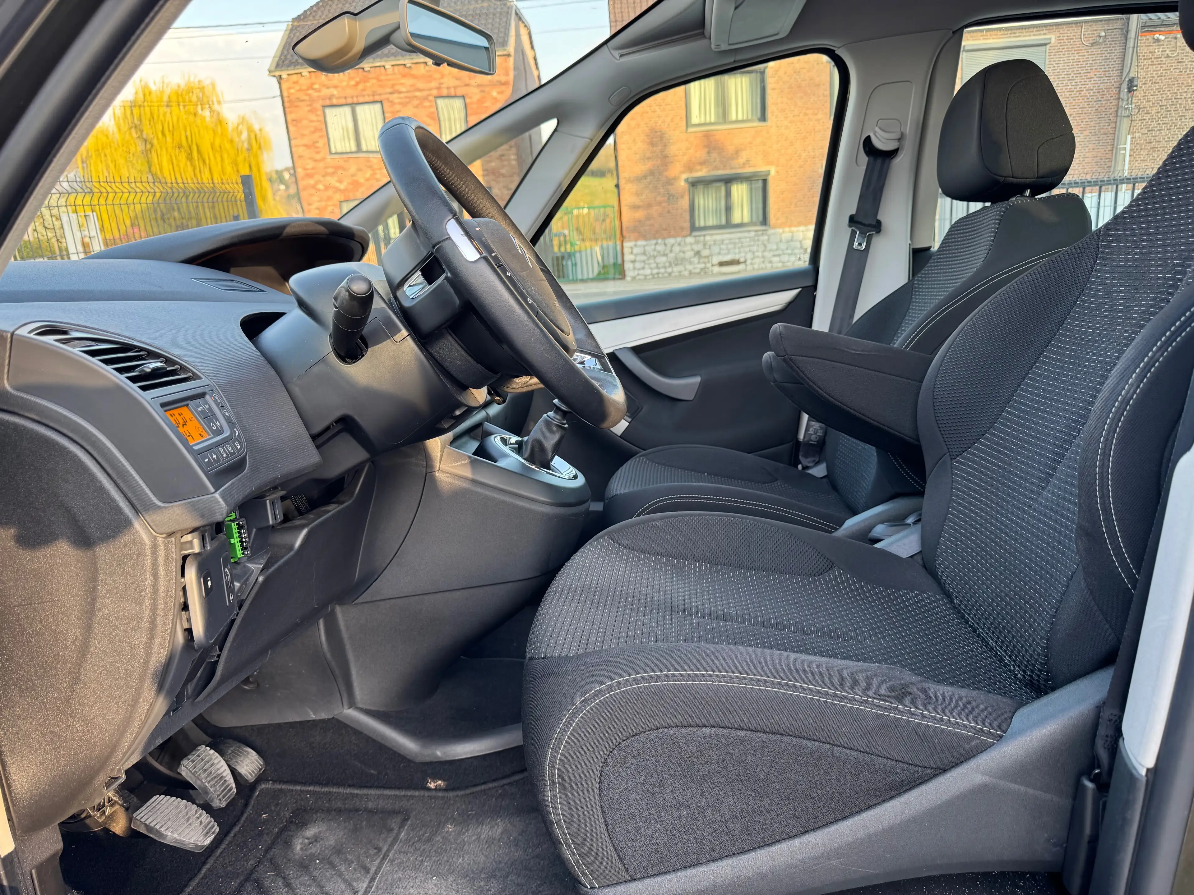 Citroen C4 Picasso C4 Picasso 1.6 HDi Black Top Exclusive FAP — photo 7